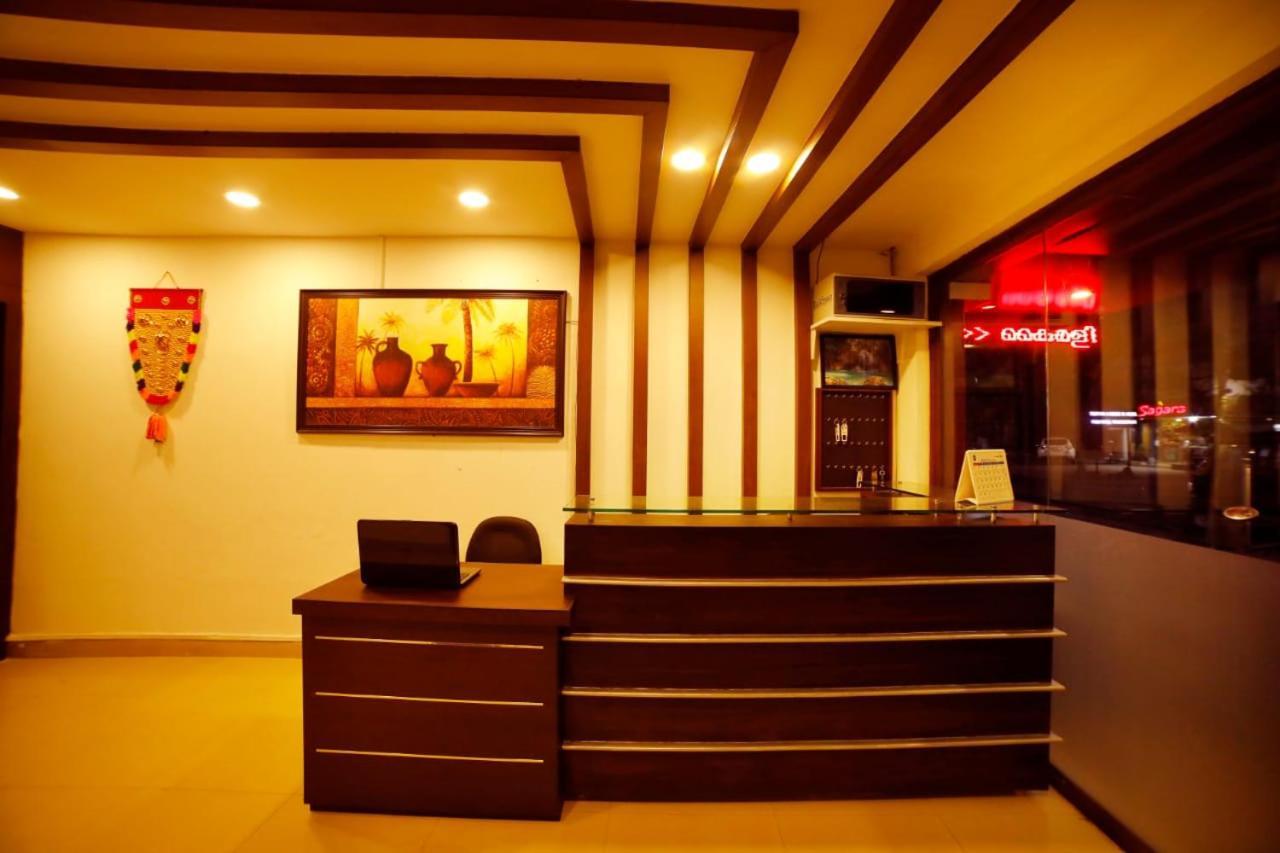 Kairali Tourist Home Guruvayur Luaran gambar