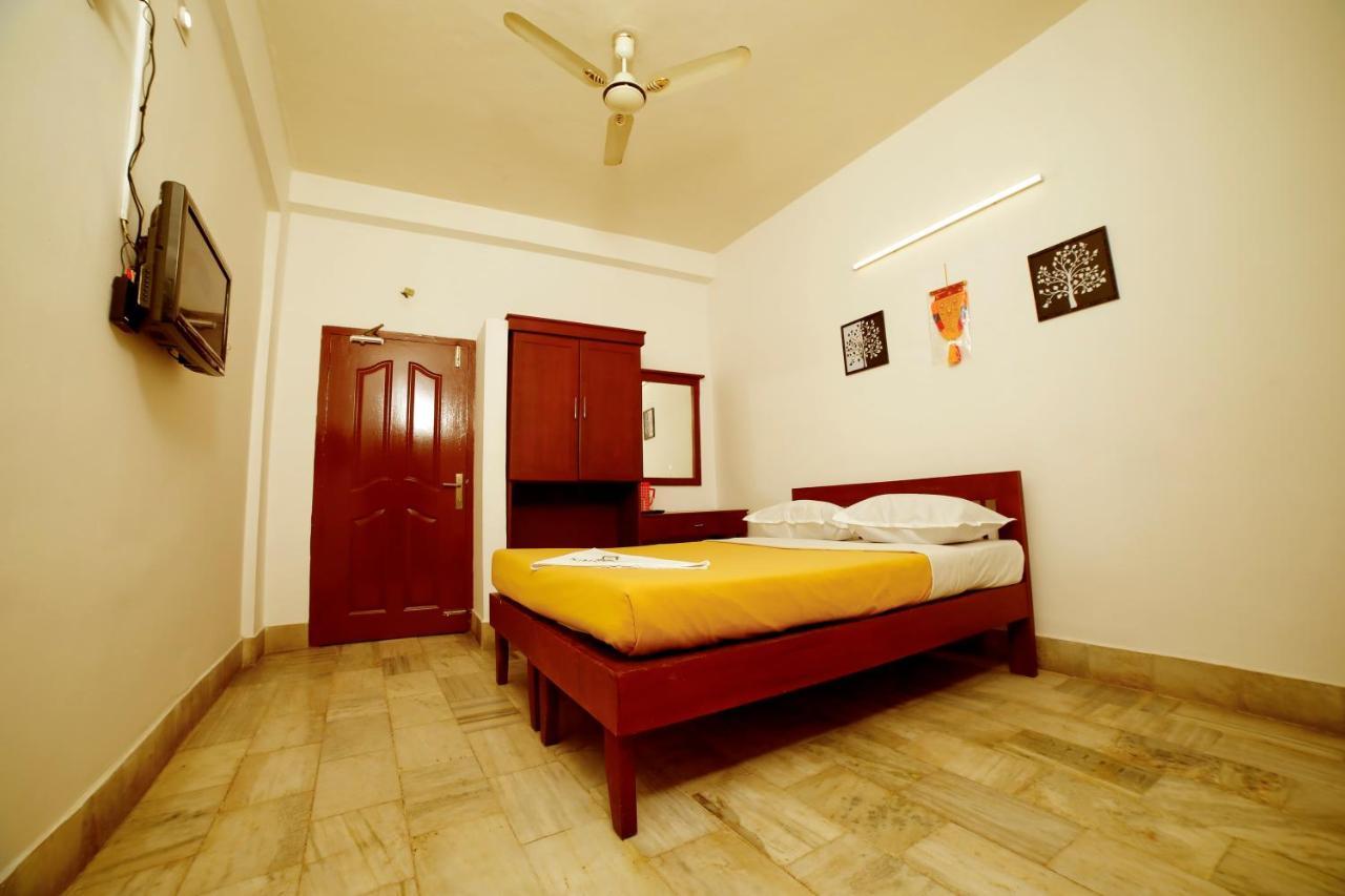 Kairali Tourist Home Guruvayur Luaran gambar