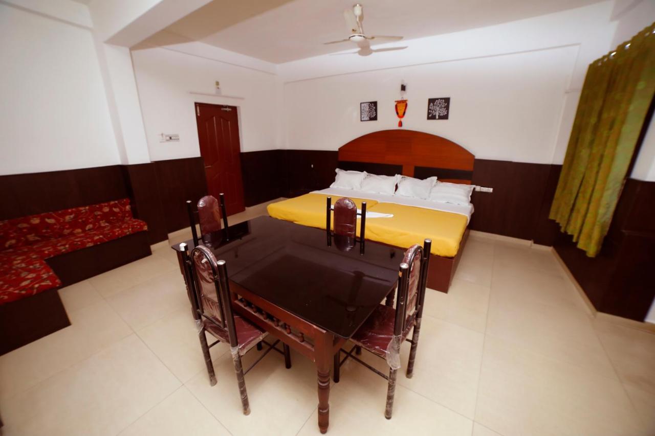 Kairali Tourist Home Guruvayur Luaran gambar