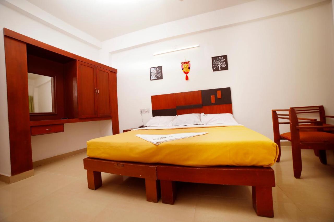 Kairali Tourist Home Guruvayur Luaran gambar